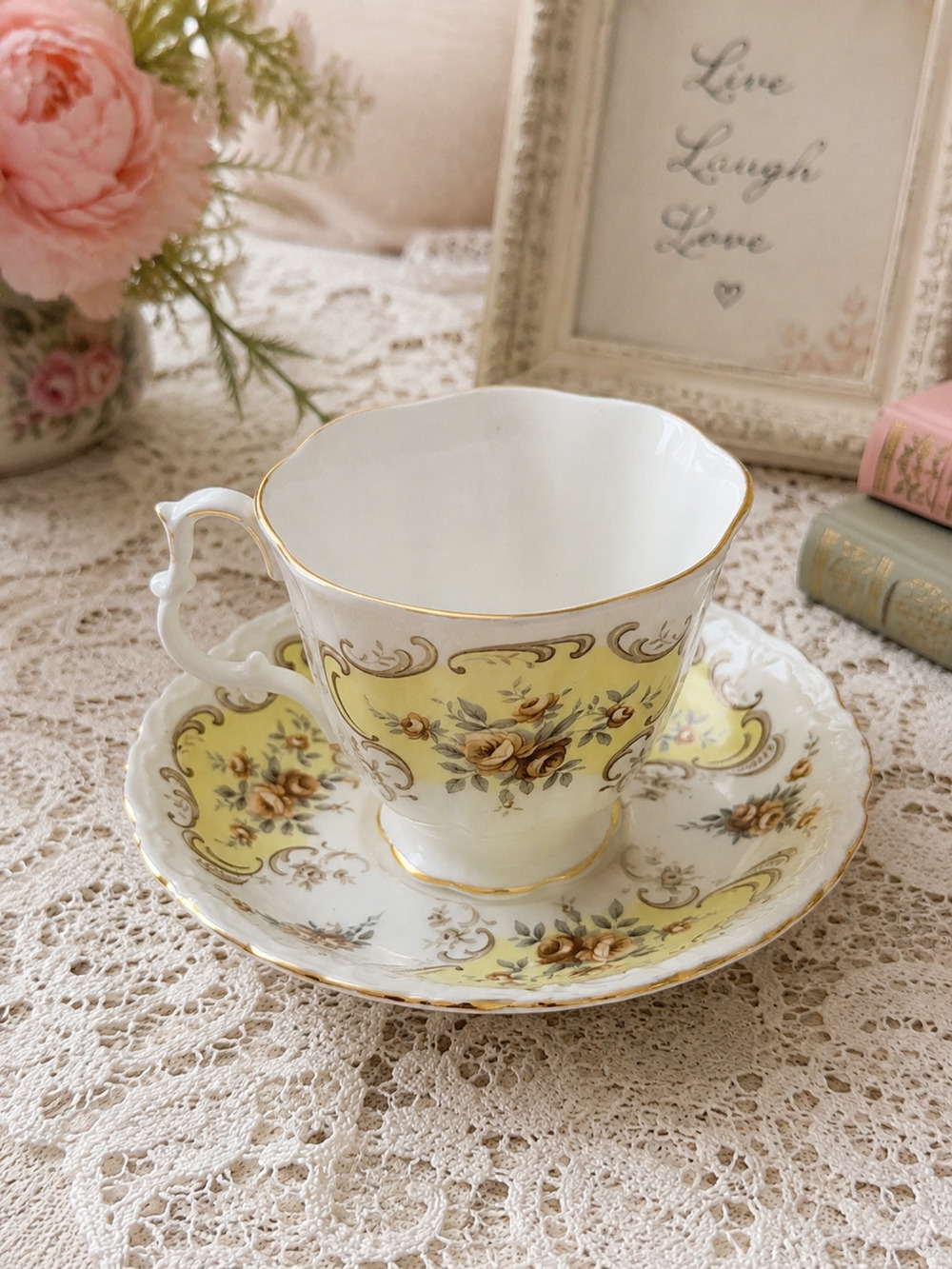 Royal Albert September Song Tea Cup & Saucer Bone China England Vintage Floral